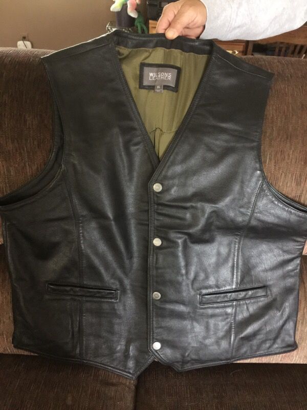 Leather vest XL