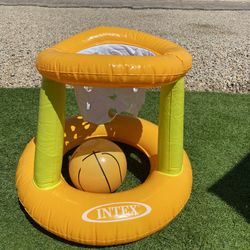 Intex - Floating Hoops 3, Incl Inflatable Pool Hoop and Basketball