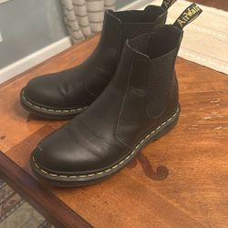 Dr Martin, Chelsey Boots Size 8 