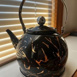 SOHO Premium Collection Teapot