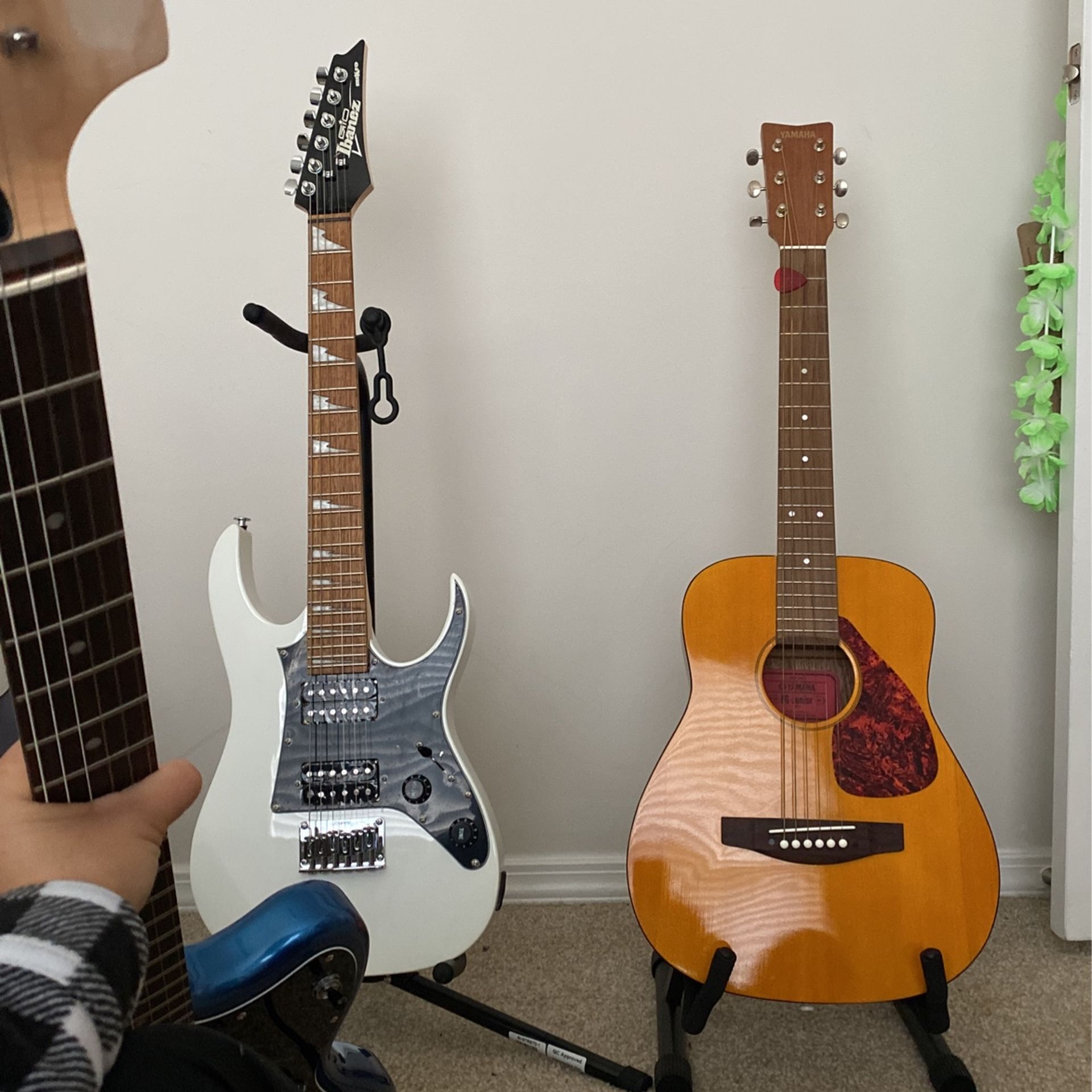 Yamaha JR1 3/4 Acoustic Guitar