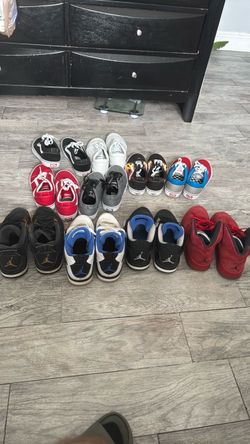 Man size 10 sneakers under $20