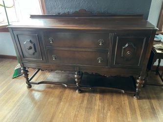 Buffet cabinet