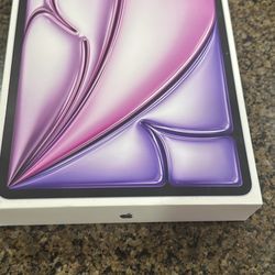 Apple newest ipad air M2 13 inch cellualr 128 with warranty 