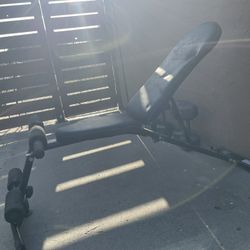 Adjustable Weight Bench 
