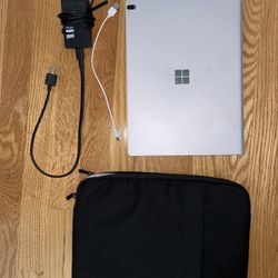 Microsoft Surface Book 2 13.5”