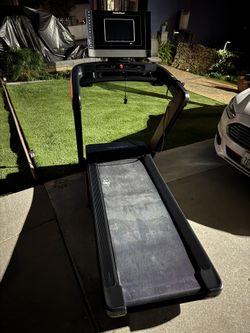 Treadmill 