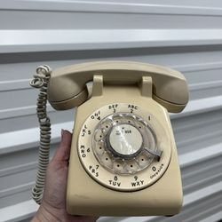 Vintage Telephone Rotary Desk Phone Western Electric Beige 