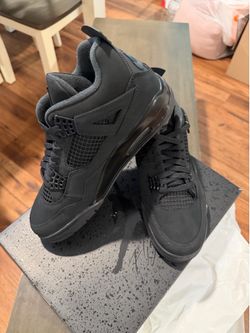 JORDAN 4 BLACK CAT- DS (BRAND NEW) SIZE 10