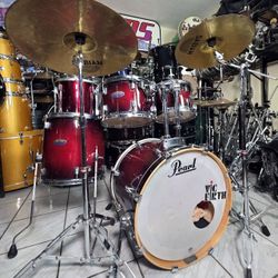 Pearl Decade Maple!! Complete Drum Set 🥁  !! $650 Or Best Offer !