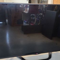 FREE 60" LG 3D TV