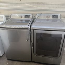 Samsung Top Load Washer And Gas Dryer Set