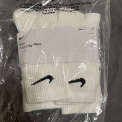 Small (3Y-5Y) / 4W-6W Nike Socks 6 Pack 