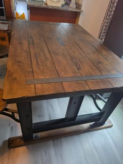 Real Dinning Room Table Well Made.