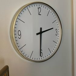 Wall clock- Threshold (by Target) - Like New 
