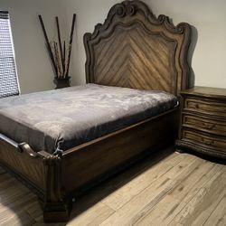 Bed frame And Head Board, King Size