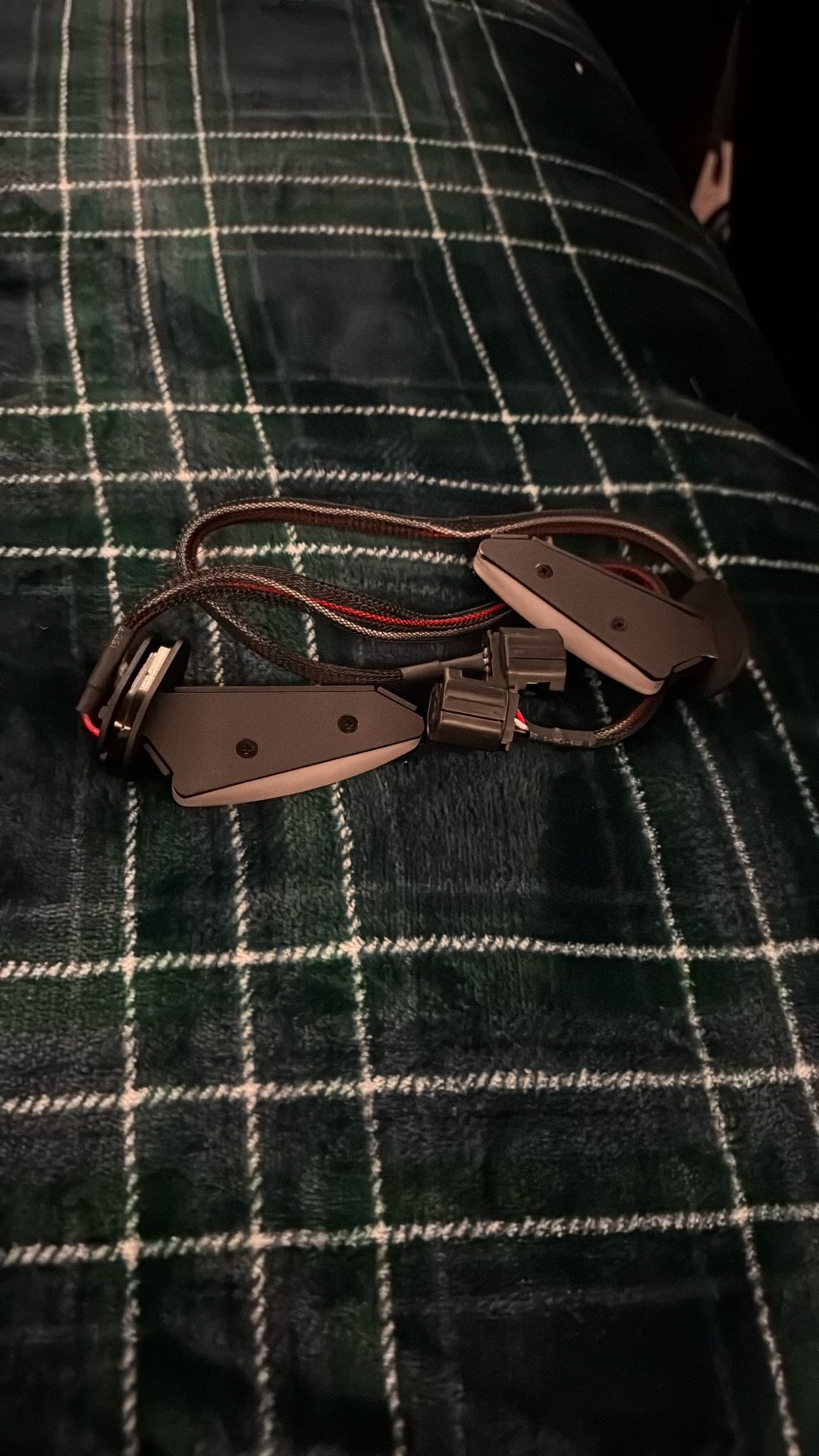 2025 Yamaha R7 Side Lights