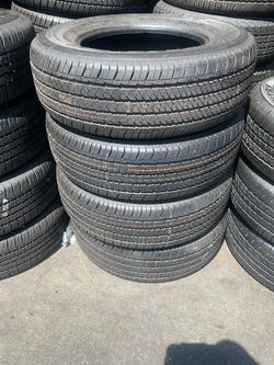 Bridgestone 255/70R17 Set of four used $300
