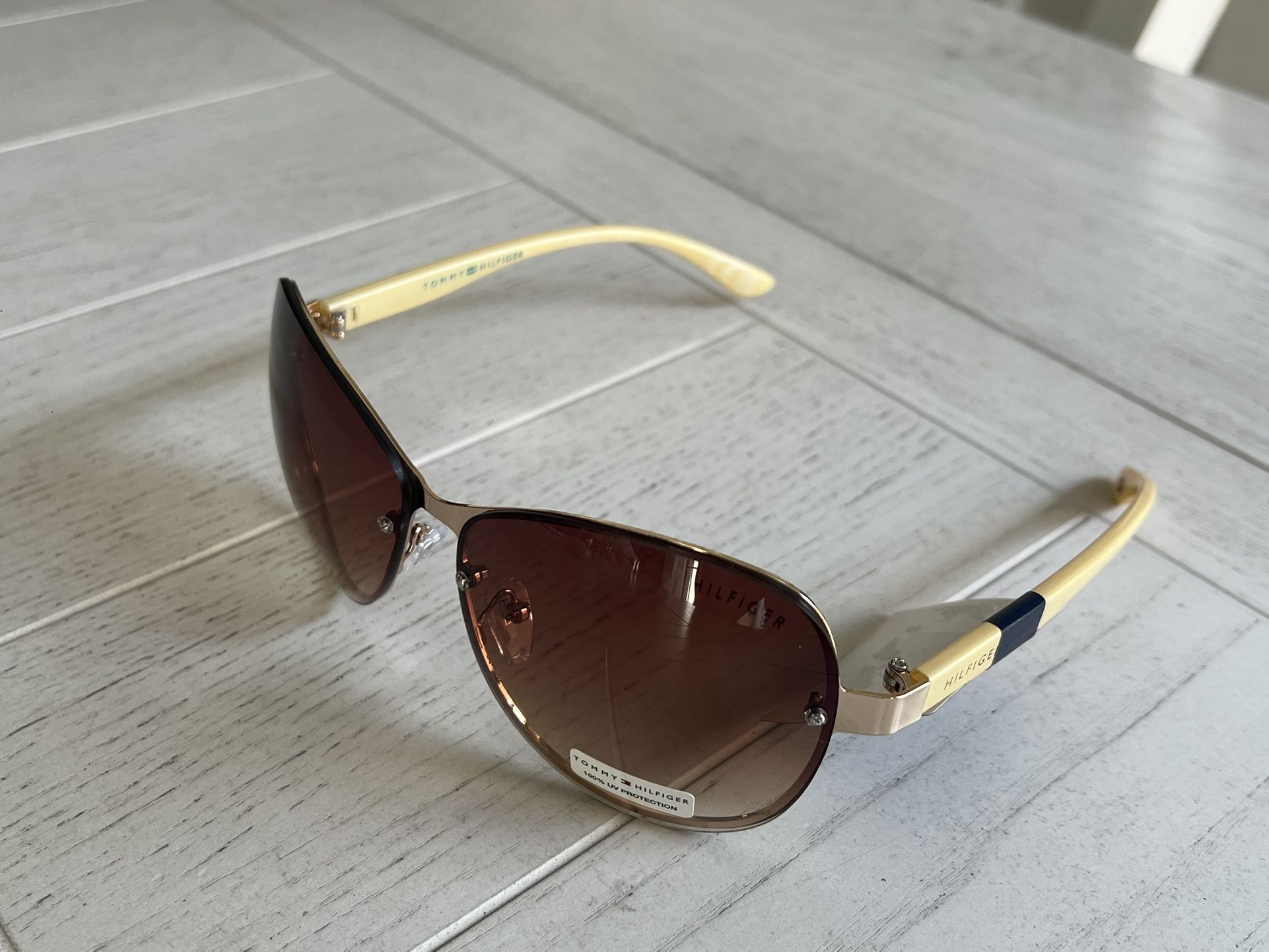 TOMMY HILFIGER WM OL678 Women’s Sunglasses 100% UV Protection