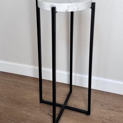 Plant stand