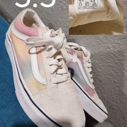 Womens Size 5.5 Shoes