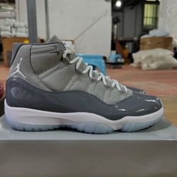 J11 Retro Cool Grey