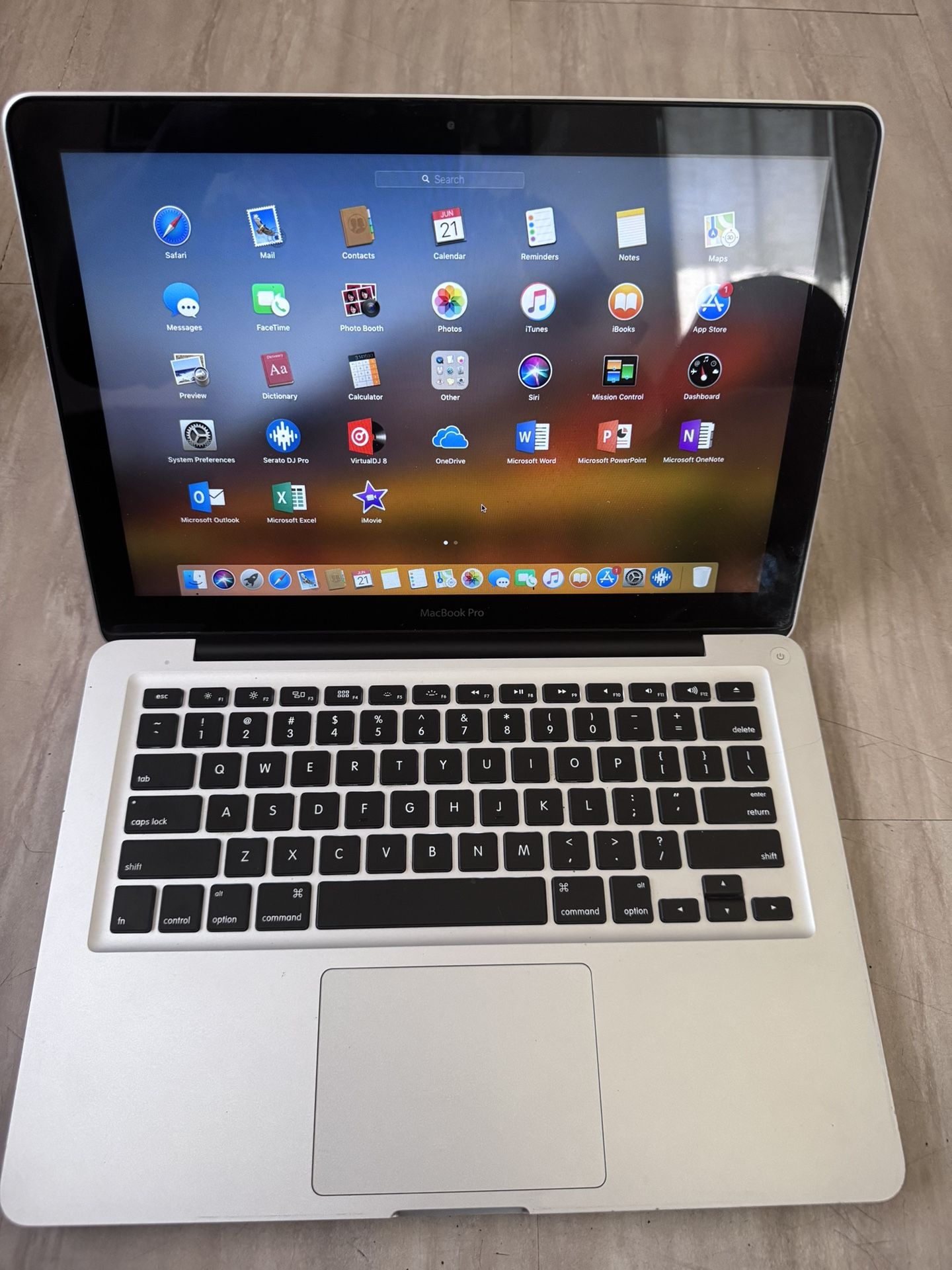 MacBook Pro 13”