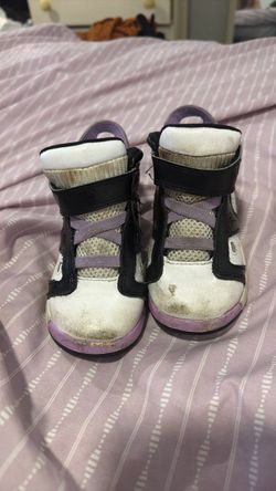 Kids shoes