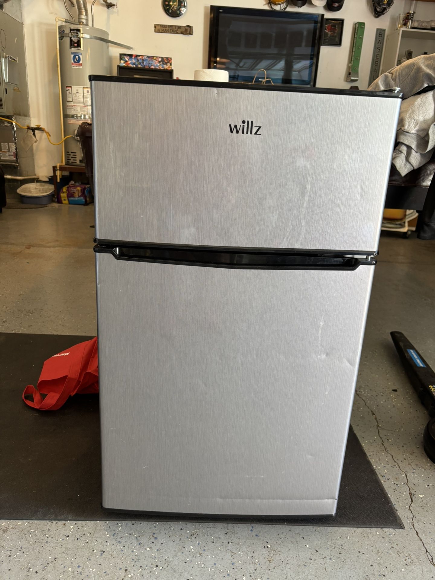 Mini Fridge