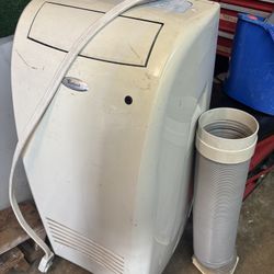 Potable AC With Hose Whirlpool 10k BTU 