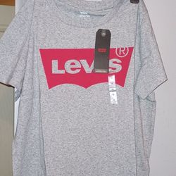 Women's /Men's Levi's Tee Shirt Size XL New $5