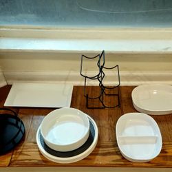 Kitchenware Bundle Corningware Casserole, Bauhaus Trend Pacific Bowl, Seletti Vege Table, Wine Rack