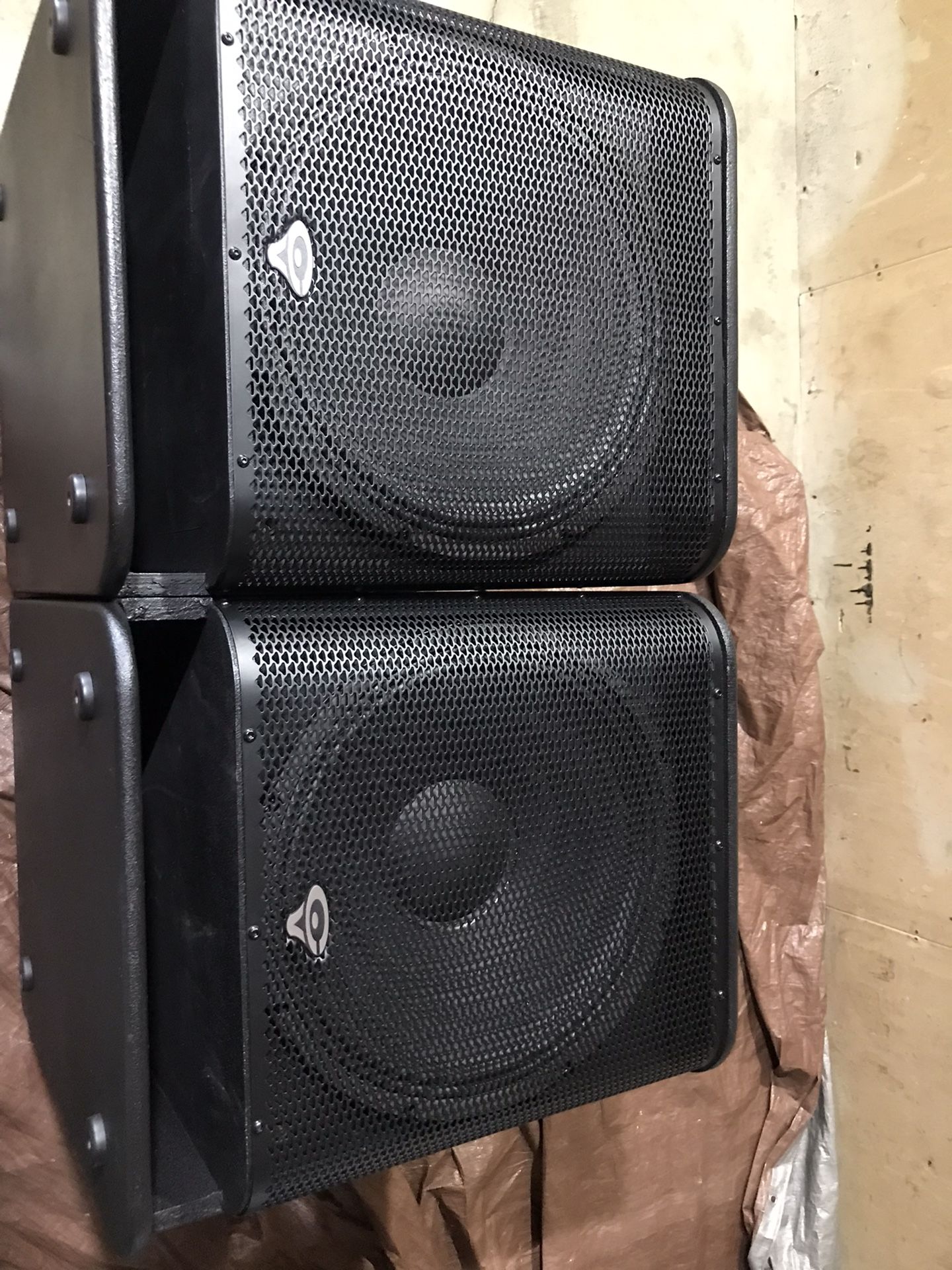 Cerwin-vega P1800sx Subwoofer