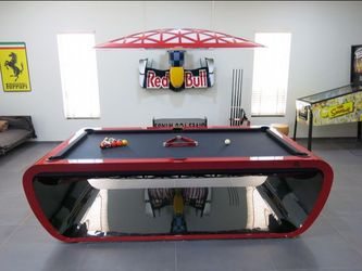 Pool table