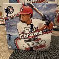 2025 Topps Chrome Update Series MLB Baseball Mega Box - 