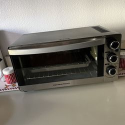 Hamilton Beach Toaster Oven - Silver