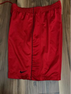 Nike Mens Shorts XLarge Elastic Waist Basketball Pull On Red Activewear