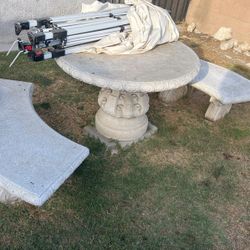 Porcelain Table And Bench