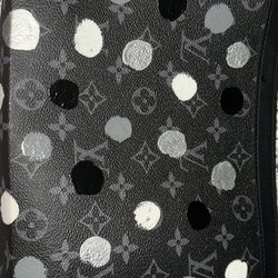 Luis Vuitton Purse 