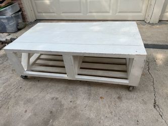 Farmhouse coffee table
