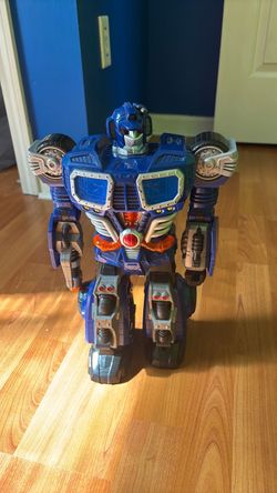 Happy kid robot