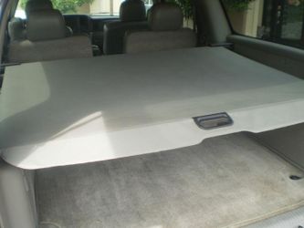 Cargo Cover 2000-2006 Suburban or Yukon XL or Escalade ESV
