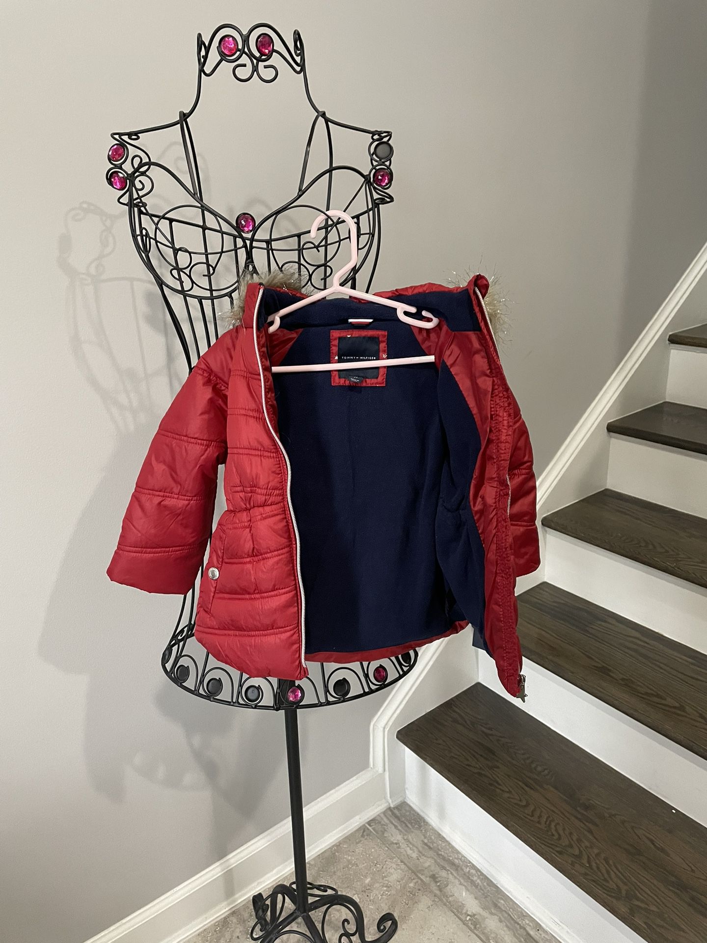 New Tommy Hilfiger Toddler Girls Puffer Winter Red Jacket Size 2T