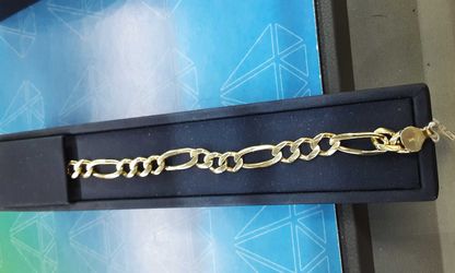 Figaro Bracelet - Yellow Gold 14k (.585) 19.1 grams 8 inch