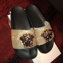 Versace Sandals Slides Men Size 10 (Gucci Fendi Louie)