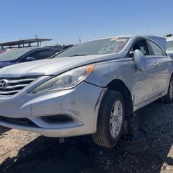 PARTS ONLY 2012 Hyundai Sonata