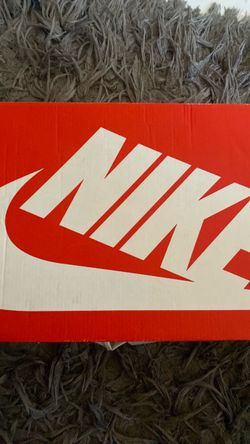 Nike 2 Men Air Max CB