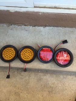 L ED lights four trailer or trocks