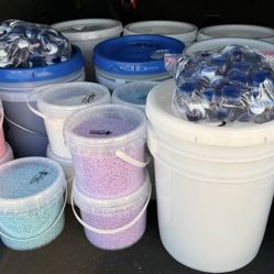 Laundry Detergent/ Dish Soap/ Car Wash Soap/ Fabric Softener/ Degreaser/ Bleach/ Scent Booster Beads/ Pods 