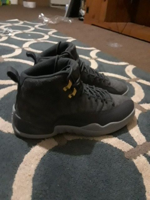 Wolf greys 9.5